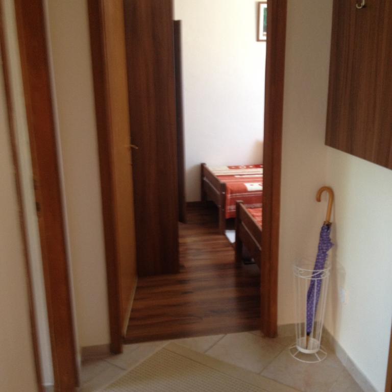 Holiday Home Boba Rakovica Exterior photo